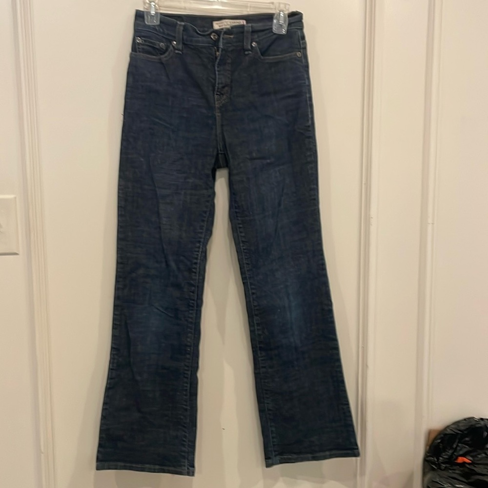 Levi’s perfectly slimming boot cut 512 jeans size 4